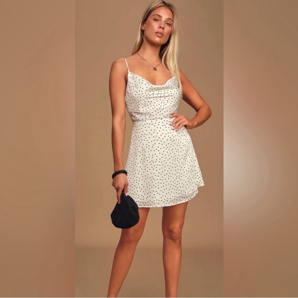 Gently Used White Lulus dress with Cowl neck